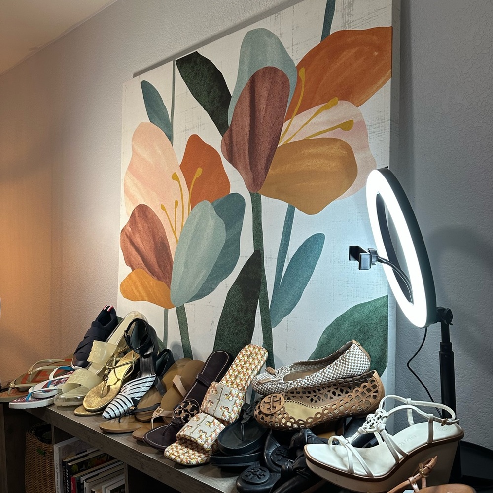 Tory Burch Closet Clearout - 17 pairs this weekend! Size 8 shoes sandals wedges - Picture 2 of 4